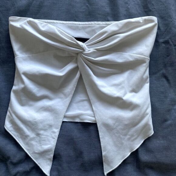 A Black & White strapless bandeau with twist in front, set of 2. S - Picture 3 of 11